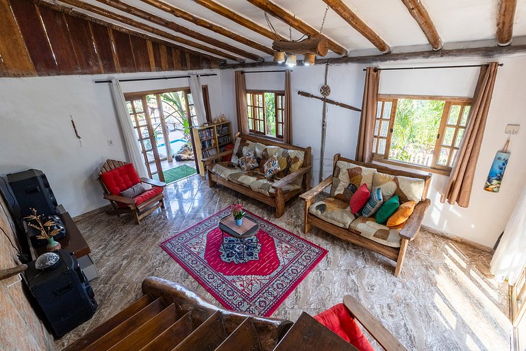 House with 5 Suites, Pool, and Stunning Views