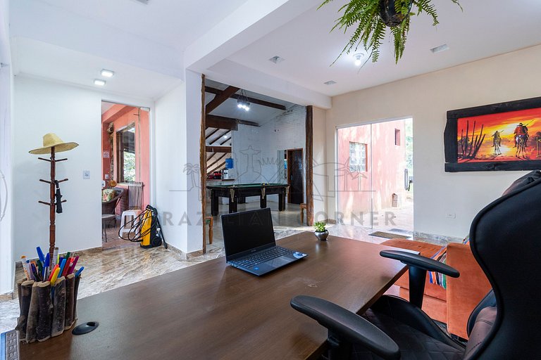 Sítio com 5 suítes , piscina, vista incrível