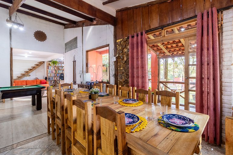 Sítio com 5 suítes , piscina, vista incrível