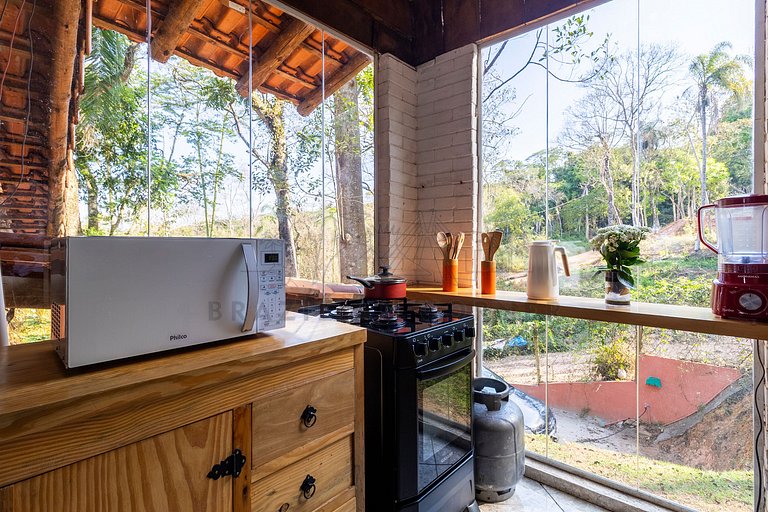 Sítio com 5 suítes , piscina, vista incrível