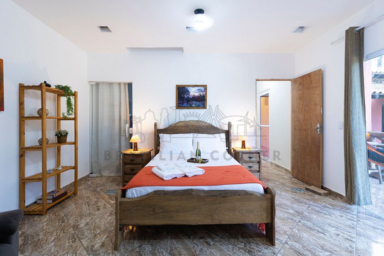 Sítio com 5 suítes , piscina, vista incrível