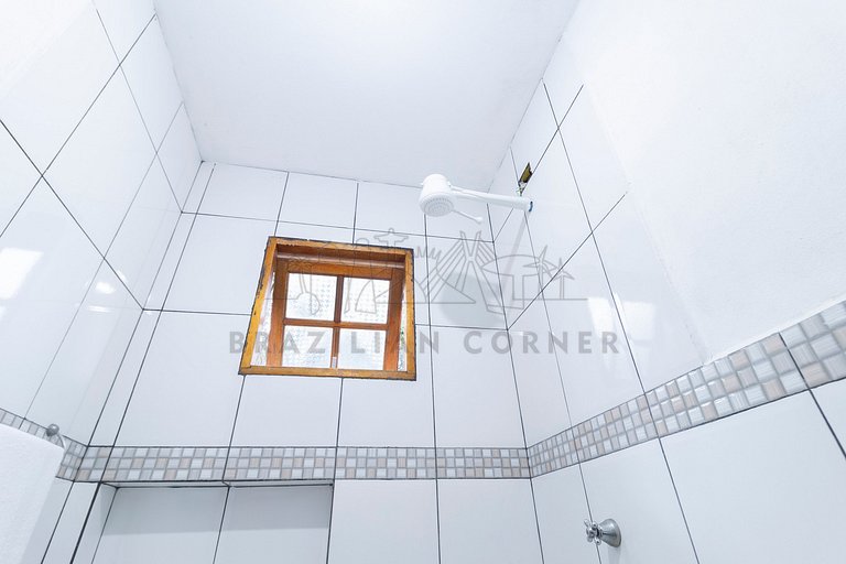 House with 5 Suites, Pool, and Stunning Views