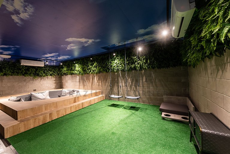 Modern, AC, 24h Gym, rooftop, close to metro