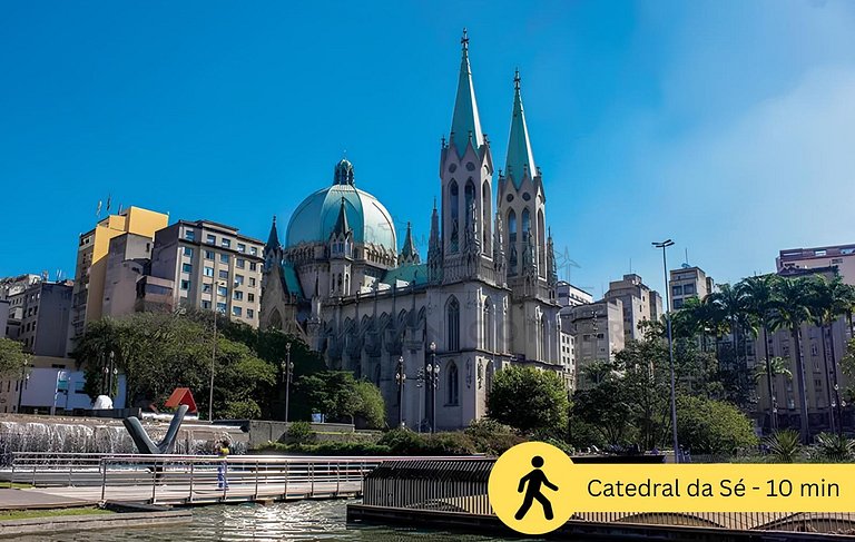 Moderno c/ ar condicionado, piscina e academia