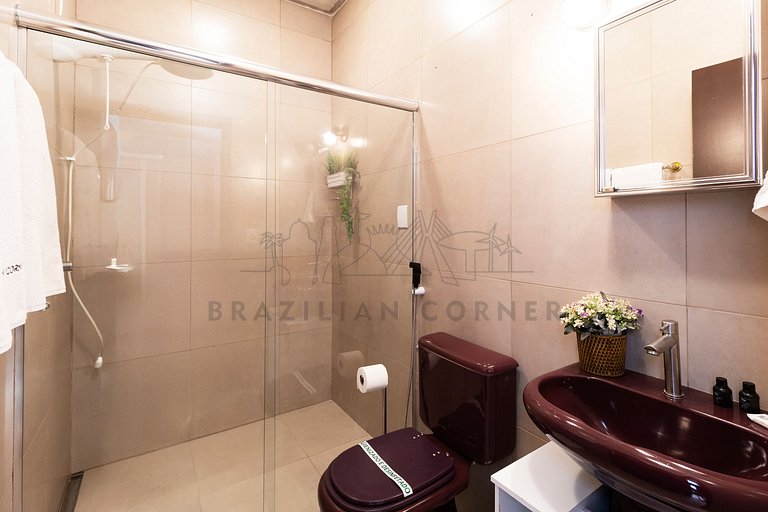 Casa com 4 quartos no Ipiranga | Brazilian Corner