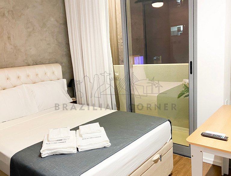 Modern and charming studio in Pinheiros