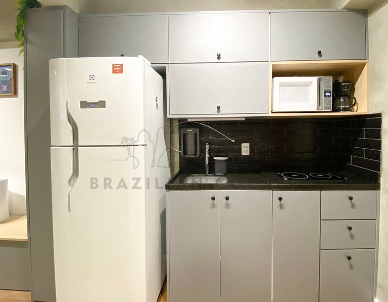 Modern and charming studio in Pinheiros