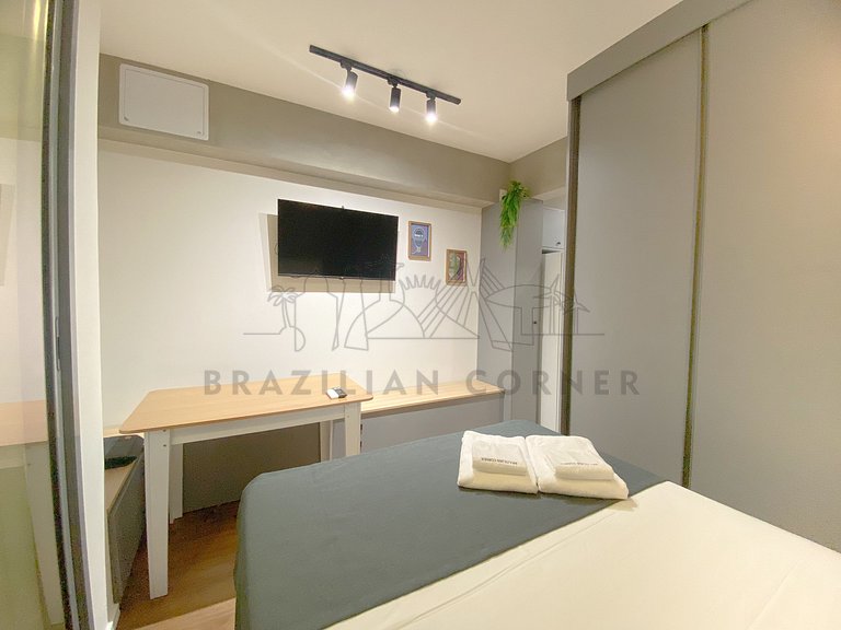 Modern and charming studio in Pinheiros
