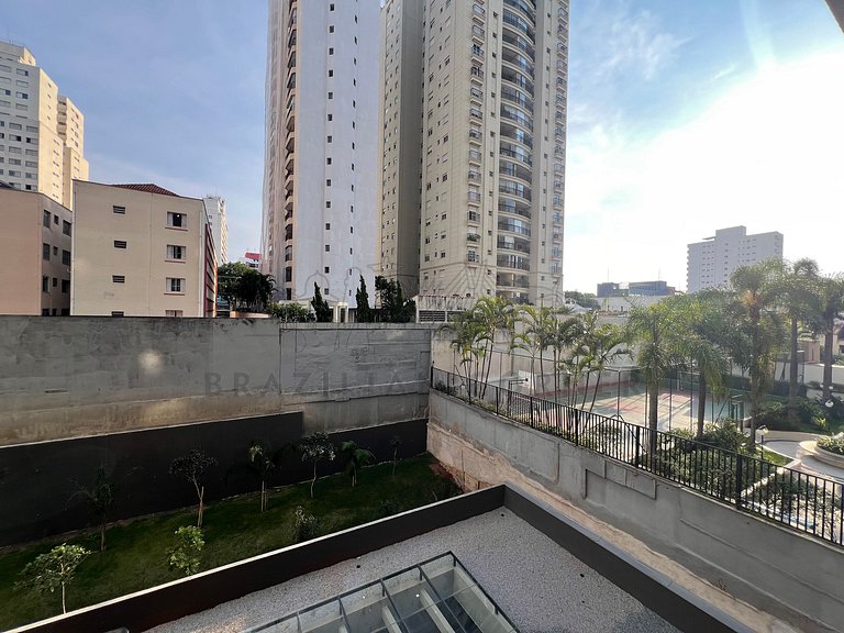 Near Ibirapuera Park w/ AC and Gym