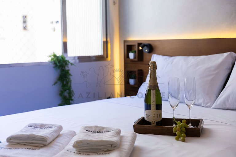 Modern in Gonzaga, 400 m from the beach with AC