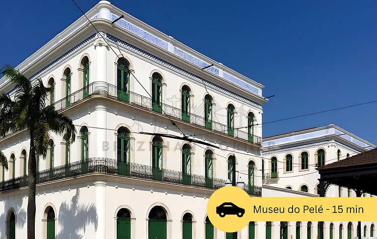 Modern in Gonzaga, 400 m from the beach with AC