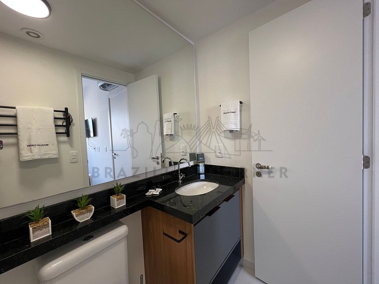 Moderno c/ AC, piscina e próx ao parque Ibirapuera