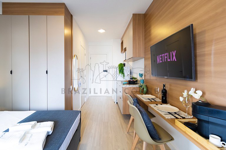 Modern with AC and Gym near Ibirapuera Park
