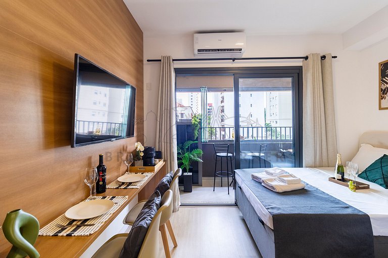 Modern with AC and Gym near Ibirapuera Park