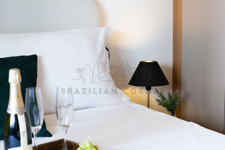 Modern with AC and Gym near Ibirapuera Park