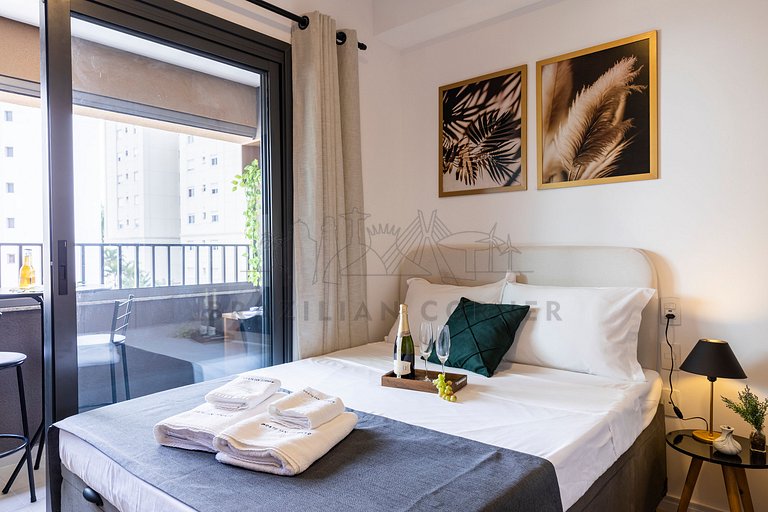 Modern with AC and Gym near Ibirapuera Park