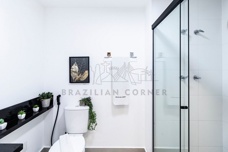 Modern with AC and Gym near Ibirapuera Park