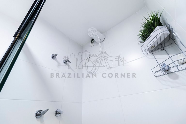 Modern with AC and Gym near Ibirapuera Park