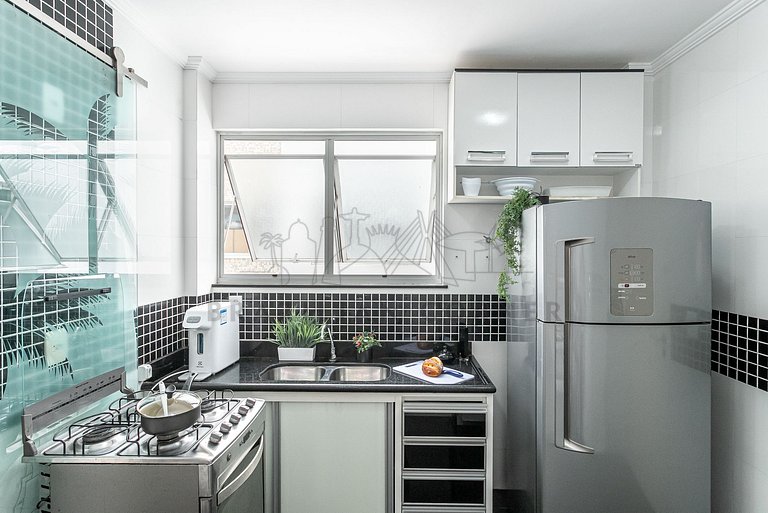 Comfortable and well located 300m from the beach