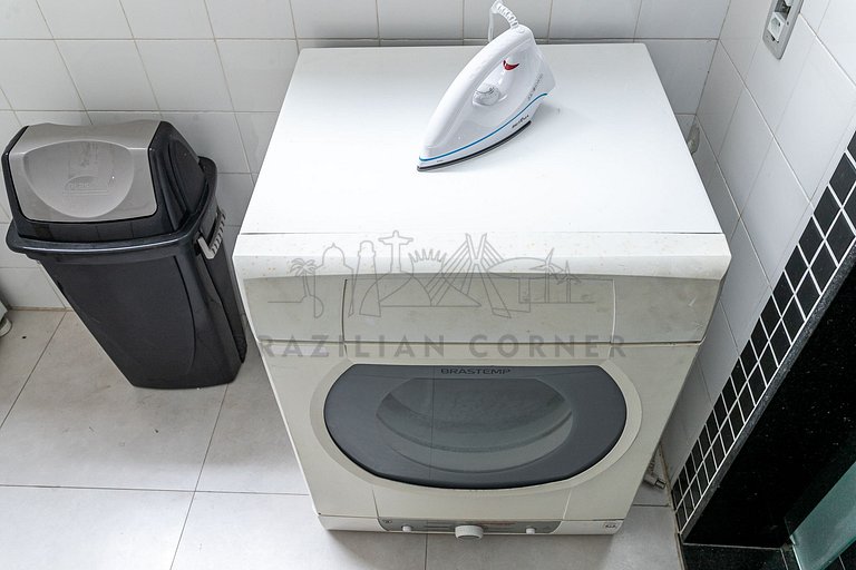 Comfortable and well located 300m from the beach