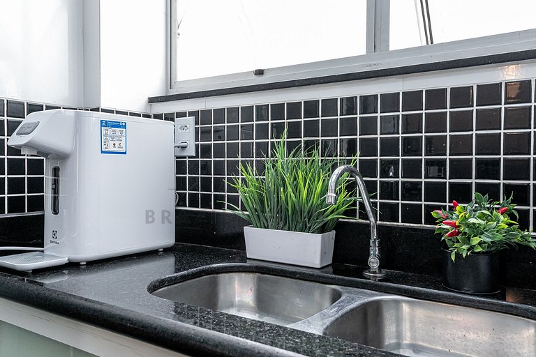 Comfortable and well located 300m from the beach