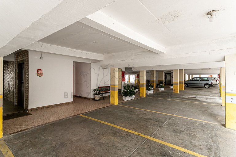 Comfortable and well located 300m from the beach