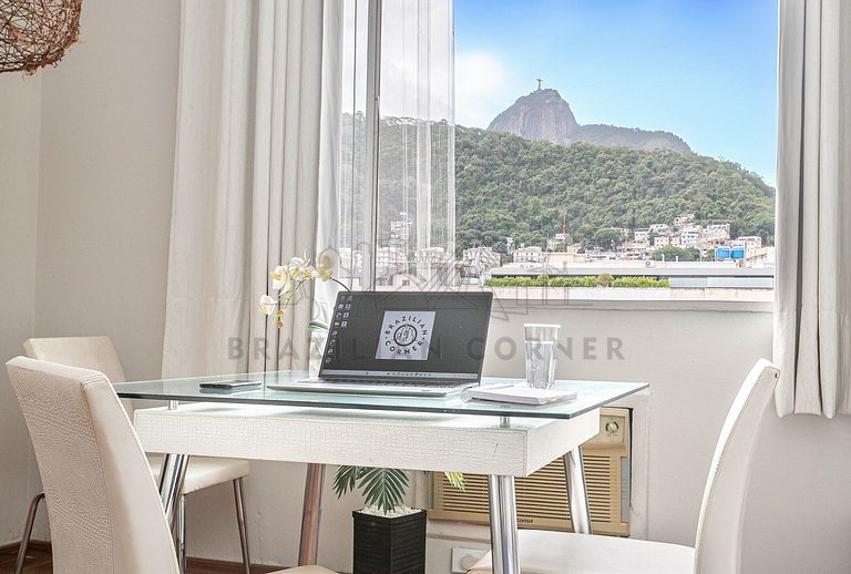 Vista incrível p/ o Cristo Redentor em Copacabana