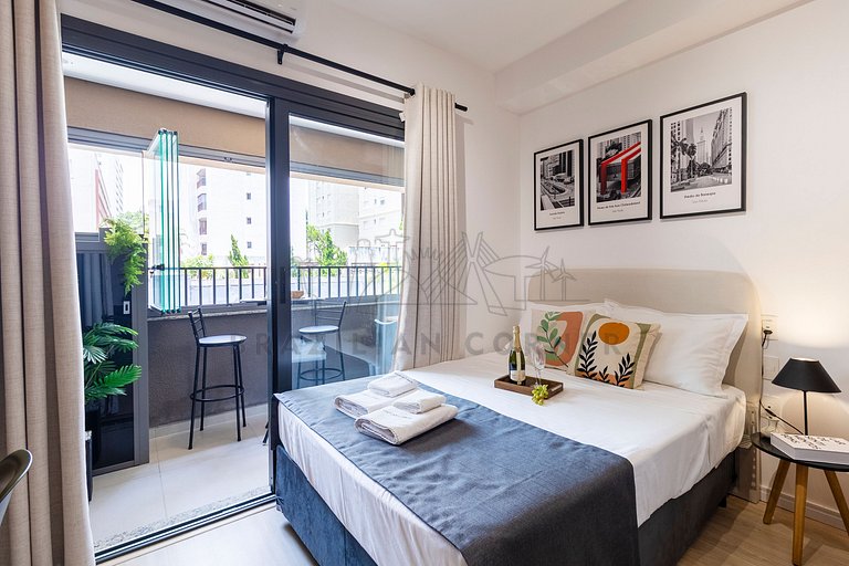 Near Ibirapuera Park w/ AC and Gym