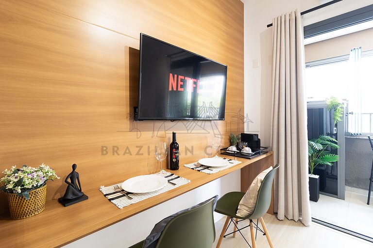 Próximo ao Parque Ibirapuera c/ AC e Academia