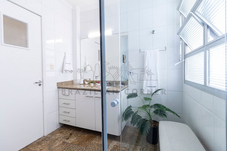 Beira-Mar com 5 Quartos e vista incrível