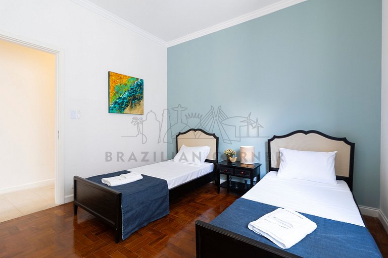 Beira-Mar com 5 Quartos e vista incrível