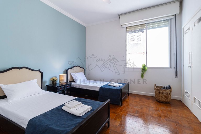 Beira-Mar com 5 Quartos e vista incrível