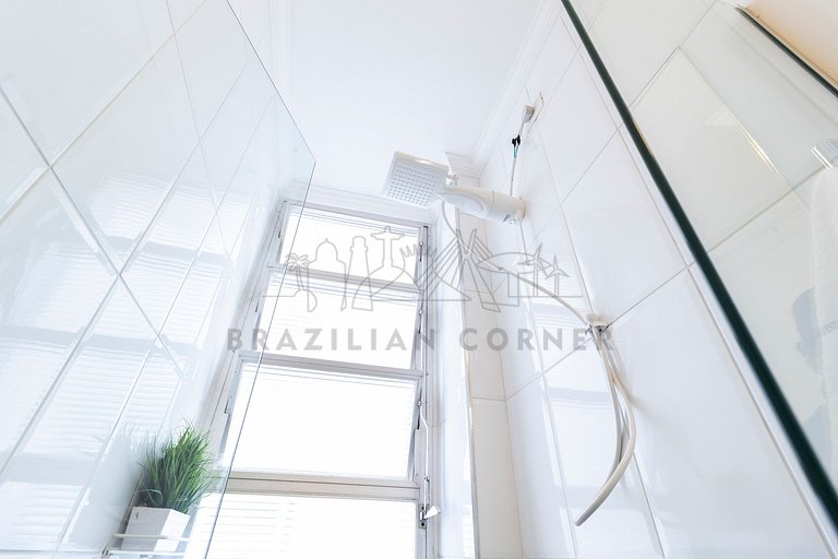 Beira-Mar com 5 Quartos e vista incrível