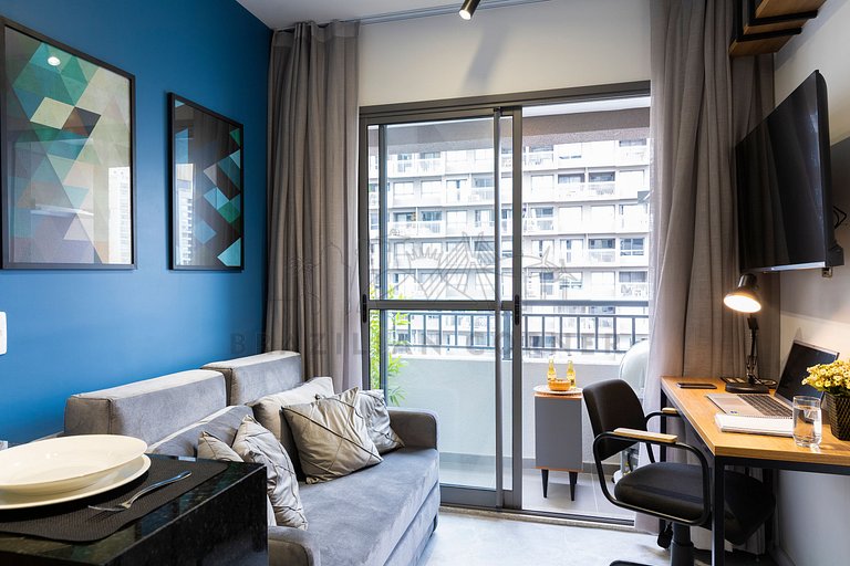 Moderno c/ AC, piscina e próx ao parque Ibirapuera