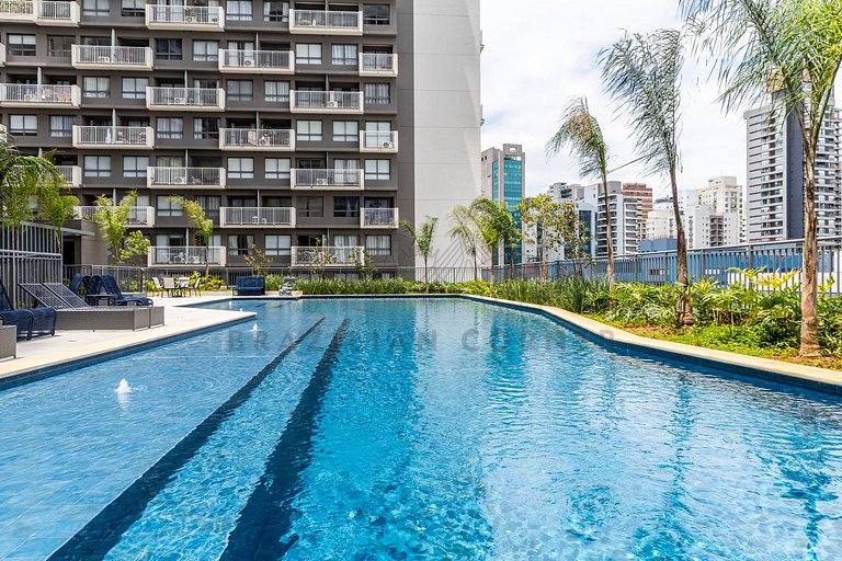 Moderno c/ AC, piscina e próx ao parque Ibirapuera