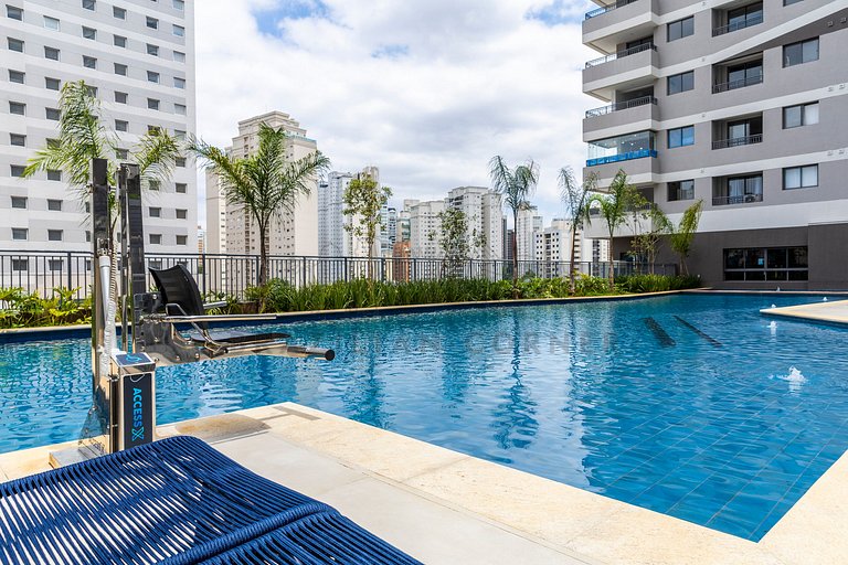 Modern w/ AC, Pool, and Near Ibirapuera Park