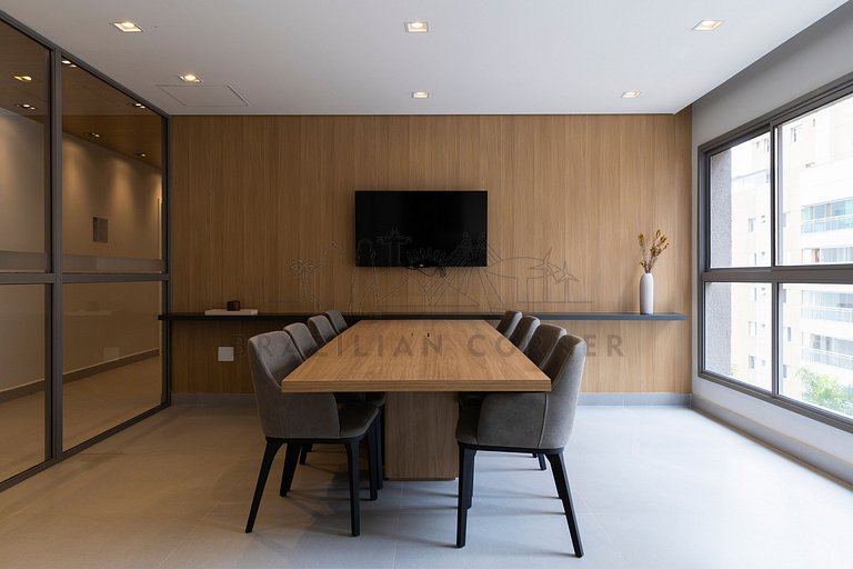 Modern w/ AC, Pool, and Near Ibirapuera Park