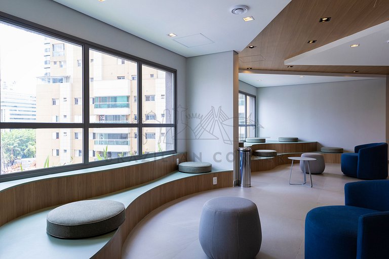 Modern w/ AC, Pool, and Near Ibirapuera Park