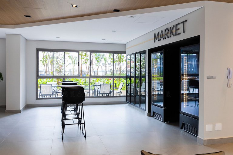 Moderno c/ AC, piscina e próx ao parque Ibirapuera