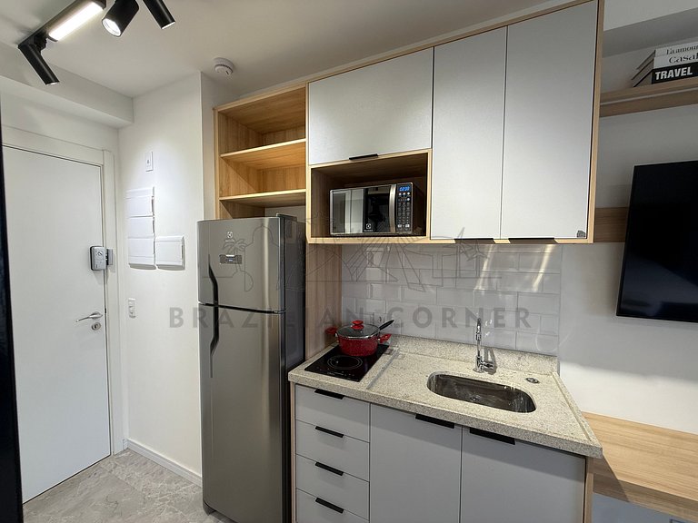 Modern in Vila Mariana with AC and Queen Bed