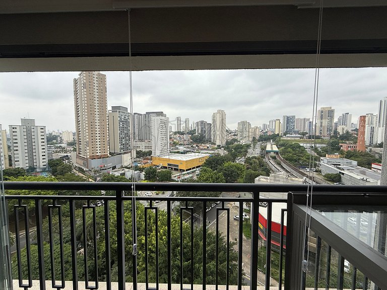 Modern in Vila Mariana with AC and Queen Bed