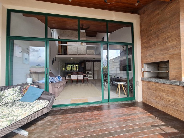 4 Bedrooms with Pool and AC at Praia do Una