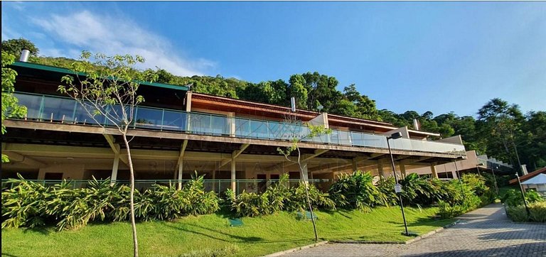 4 Bedrooms with Pool and AC at Praia do Una