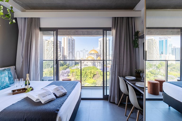 Amazing view with rooftop pool and gym