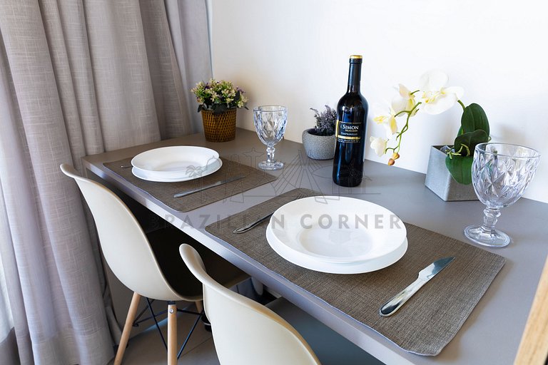 Vista incrível com piscina na cobertura e academia