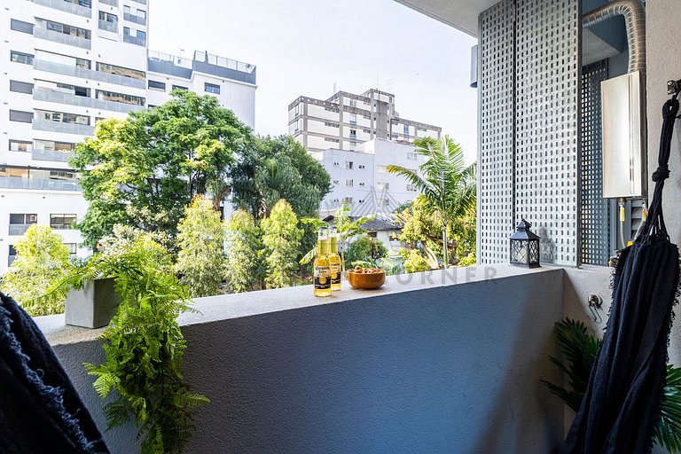 Modern and charming studio in Pinheiros