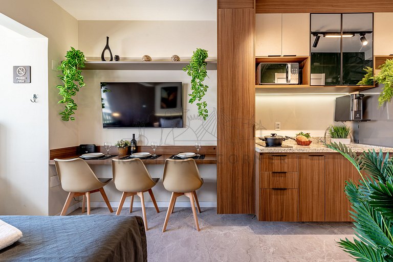 Near Ibirapuera Park with AC and Gym