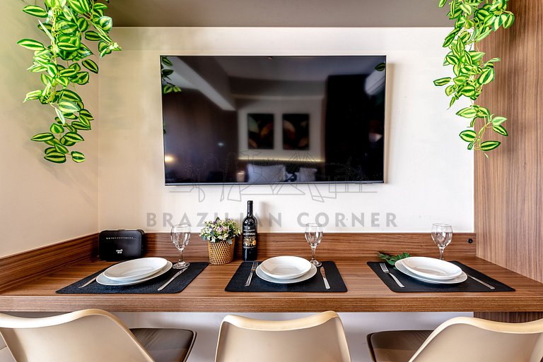 Near Ibirapuera Park with AC and Gym