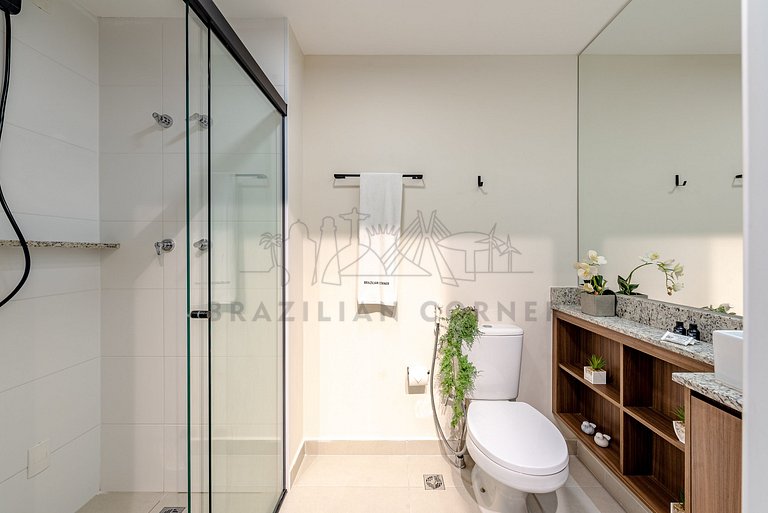 Near Ibirapuera Park with AC and Gym