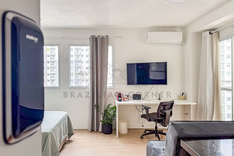 Modern with air-conditioning, pool and gym